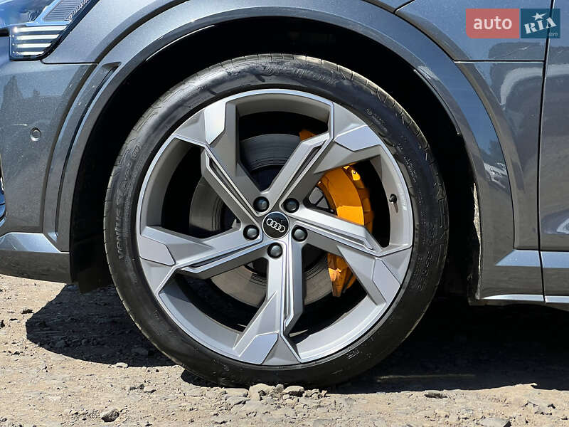 Внедорожник / Кроссовер Audi e-tron S Sportback 2022 в Луцке