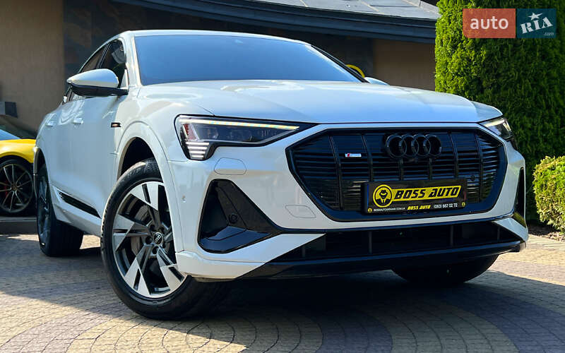 Внедорожник / Кроссовер Audi e-tron S Sportback 2022 в 