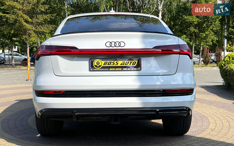 Позашляховик / Кросовер Audi e-tron S Sportback 2022 в Львові