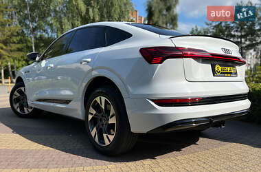 Внедорожник / Кроссовер Audi e-tron S Sportback 2022 в 