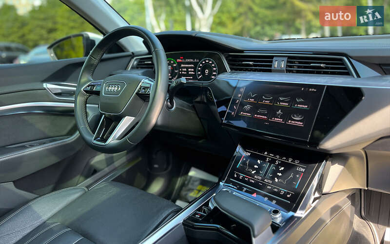 Позашляховик / Кросовер Audi e-tron S Sportback 2022 в Львові