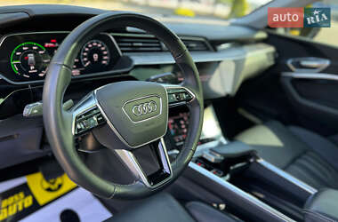 Внедорожник / Кроссовер Audi e-tron S Sportback 2022 в 