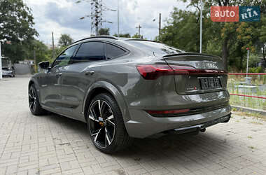 Внедорожник / Кроссовер Audi e-tron S Sportback 2022 в 