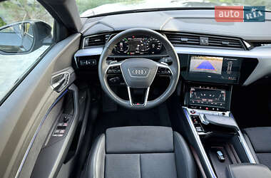 Внедорожник / Кроссовер Audi e-tron S Sportback 2022 в 