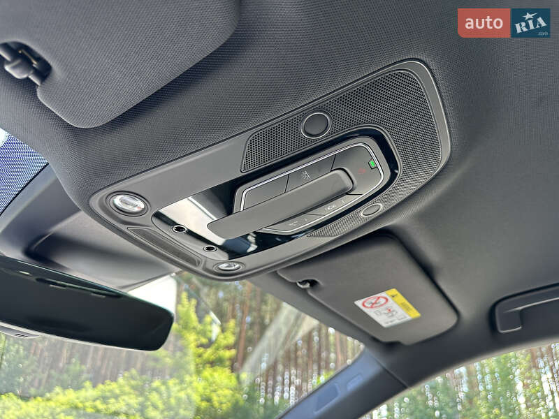 Позашляховик / Кросовер Audi e-tron S Sportback 2020 в Ковелі