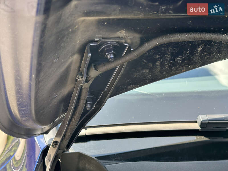 Позашляховик / Кросовер Audi e-tron S Sportback 2020 в Ковелі