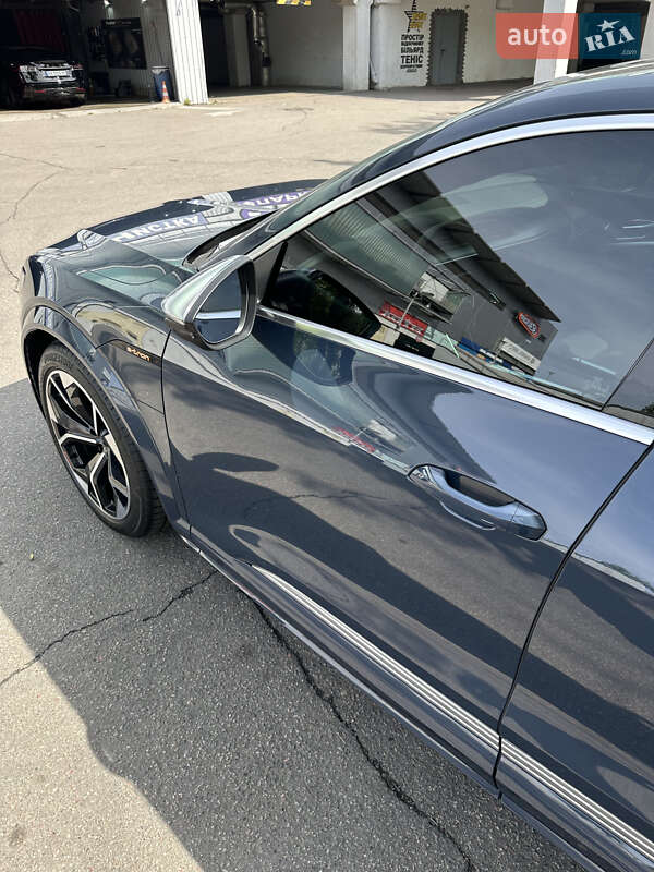 Внедорожник / Кроссовер Audi e-tron S Sportback 2021 в Киеве