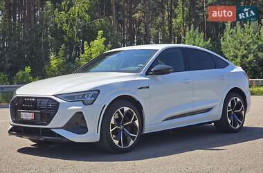 Внедорожник / Кроссовер Audi e-tron S Sportback 2021 в 