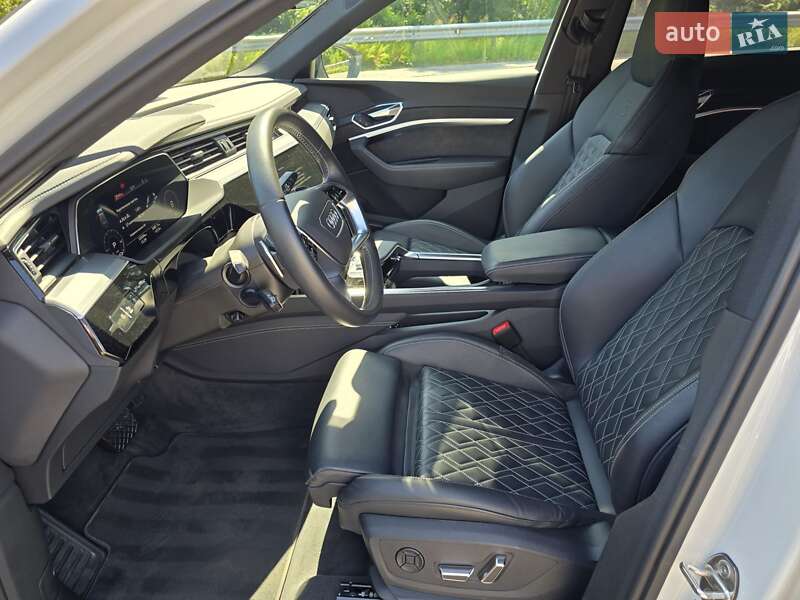 Позашляховик / Кросовер Audi e-tron S Sportback 2021 в Ковелі фото 53 Позашляховик / Кросовер Audi e-tron S Sportback 2021 в Ковелі