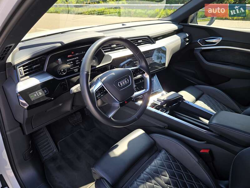 Позашляховик / Кросовер Audi e-tron S Sportback 2021 в Ковелі фото 55 Позашляховик / Кросовер Audi e-tron S Sportback 2021 в Ковелі