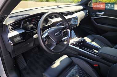 Внедорожник / Кроссовер Audi e-tron S Sportback 2021 в 