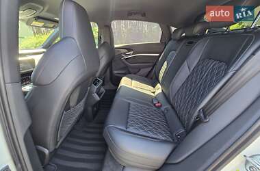 Внедорожник / Кроссовер Audi e-tron S Sportback 2021 в 