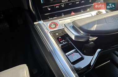 Внедорожник / Кроссовер Audi e-tron S Sportback 2021 в 