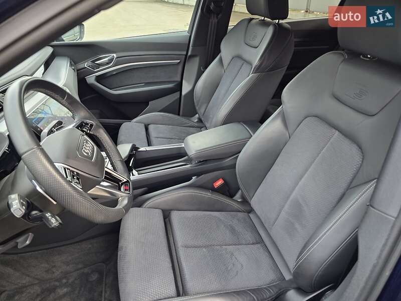 Внедорожник / Кроссовер Audi e-tron S Sportback 2021 в Киеве фото 14 Внедорожник / Кроссовер Audi e-tron S Sportback 2021 в Киеве