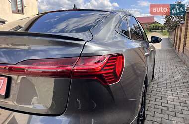 Позашляховик / Кросовер Audi e-tron S Sportback 2020 в  фото 8 Позашляховик / Кросовер Audi e-tron S Sportback 2020 в