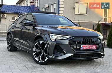 Внедорожник / Кроссовер Audi e-tron S Sportback 2022 в 