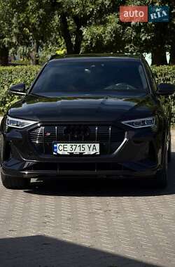 Позашляховик / Кросовер Audi e-tron S Sportback 2021 в  фото 4 Позашляховик / Кросовер Audi e-tron S Sportback 2021 в