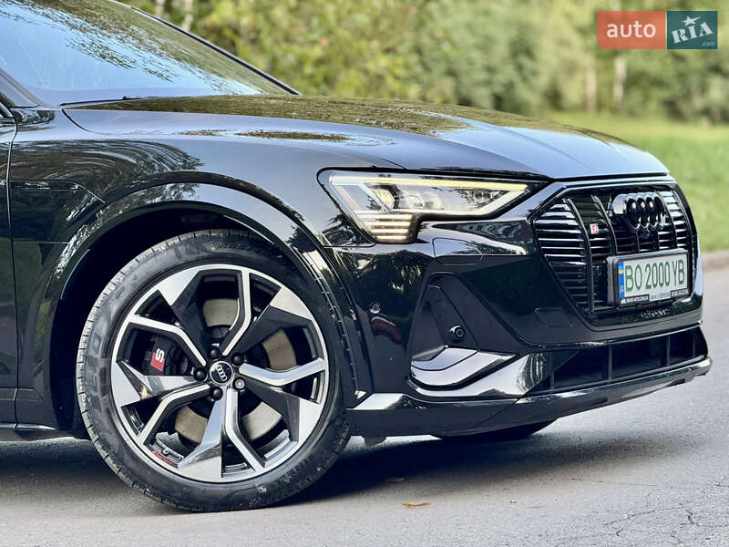 Позашляховик / Кросовер Audi e-tron S Sportback 2021 в Тернополі фото 17 Позашляховик / Кросовер Audi e-tron S Sportback 2021 в Тернополі