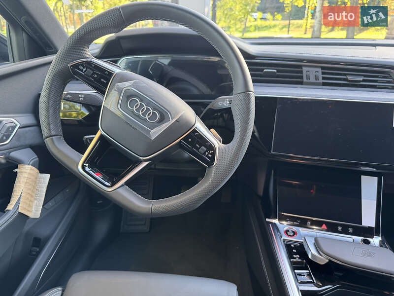 Внедорожник / Кроссовер Audi e-tron S Sportback 2022 в Киеве