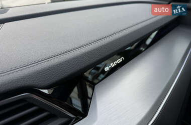 Внедорожник / Кроссовер Audi e-tron S Sportback 2021 в 