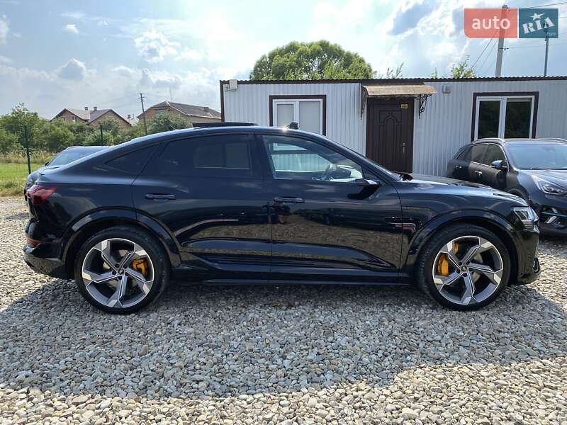 Позашляховик / Кросовер Audi e-tron S Sportback 2023 в Львові фото 35 Позашляховик / Кросовер Audi e-tron S Sportback 2023 в Львові