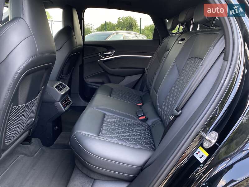 Позашляховик / Кросовер Audi e-tron S Sportback 2023 в Львові фото 110 Позашляховик / Кросовер Audi e-tron S Sportback 2023 в Львові
