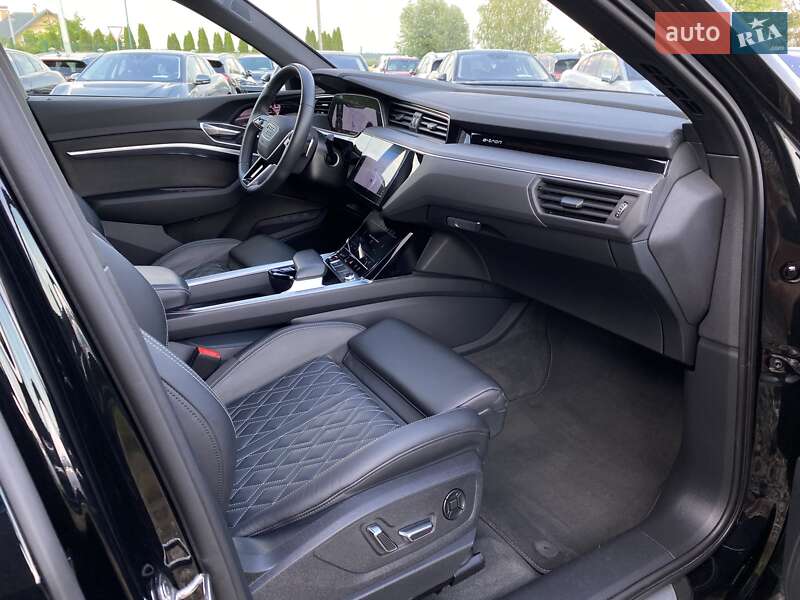 Позашляховик / Кросовер Audi e-tron S Sportback 2023 в Львові фото 119 Позашляховик / Кросовер Audi e-tron S Sportback 2023 в Львові