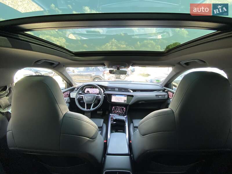 Позашляховик / Кросовер Audi e-tron S Sportback 2023 в Львові фото 62 Позашляховик / Кросовер Audi e-tron S Sportback 2023 в Львові
