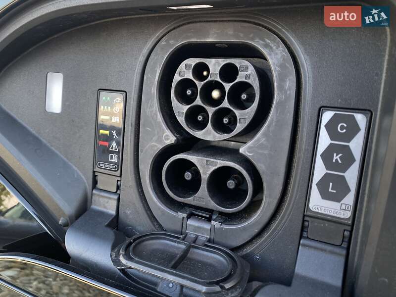 Позашляховик / Кросовер Audi e-tron S Sportback 2023 в Львові фото 51 Позашляховик / Кросовер Audi e-tron S Sportback 2023 в Львові