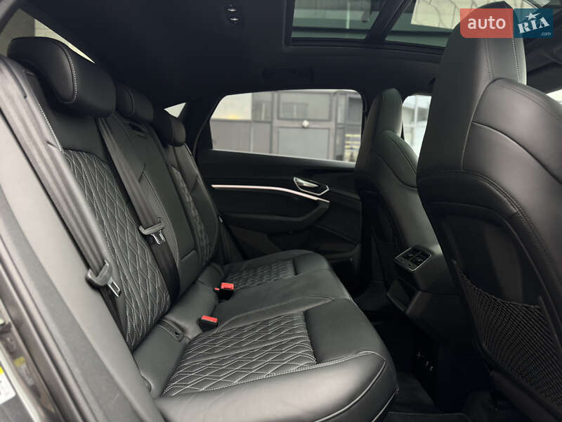 Внедорожник / Кроссовер Audi e-tron S Sportback 2022 в Луцке