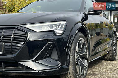Внедорожник / Кроссовер Audi e-tron S Sportback 2022 в 