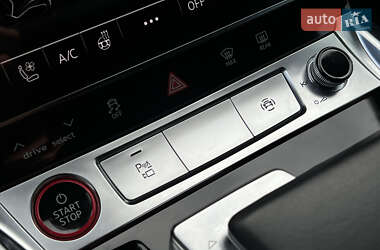 Внедорожник / Кроссовер Audi e-tron S Sportback 2022 в 