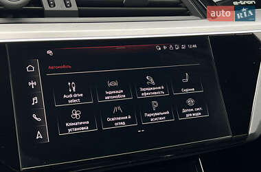 Внедорожник / Кроссовер Audi e-tron S Sportback 2022 в 