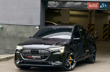 Audi e-tron S Sportback 2023