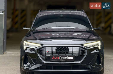 Внедорожник / Кроссовер Audi e-tron S Sportback 2023 в 