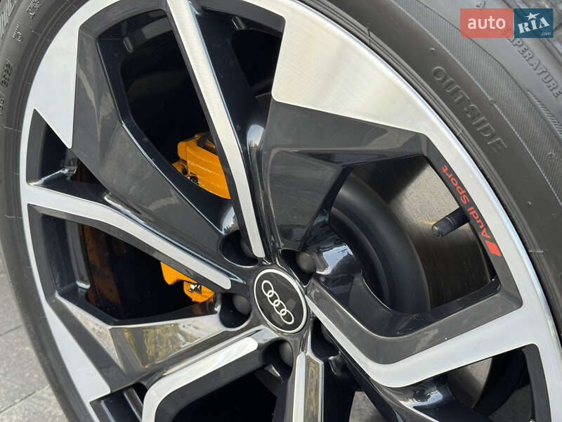 Внедорожник / Кроссовер Audi e-tron S Sportback 2021 в Ужгороде