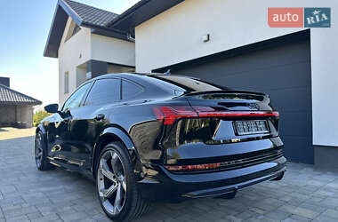 Внедорожник / Кроссовер Audi e-tron S Sportback 2022 в 