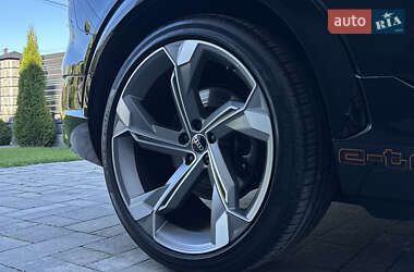 Внедорожник / Кроссовер Audi e-tron S Sportback 2022 в 