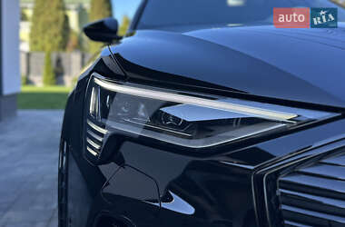 Внедорожник / Кроссовер Audi e-tron S Sportback 2022 в 