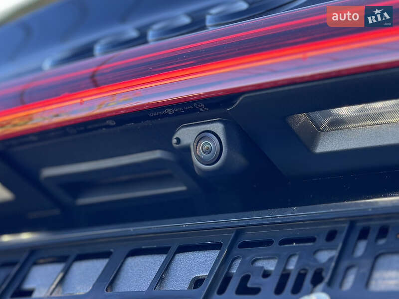 Позашляховик / Кросовер Audi e-tron S Sportback 2022 в Луцьку фото 100 Позашляховик / Кросовер Audi e-tron S Sportback 2022 в Луцьку