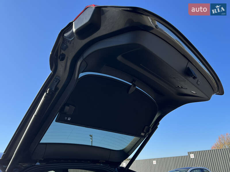 Позашляховик / Кросовер Audi e-tron S Sportback 2022 в Луцьку