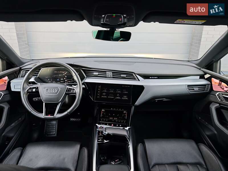 Позашляховик / Кросовер Audi e-tron S Sportback 2021 в Луцьку фото 51 Позашляховик / Кросовер Audi e-tron S Sportback 2021 в Луцьку
