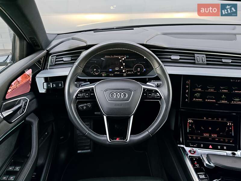 Позашляховик / Кросовер Audi e-tron S Sportback 2021 в Луцьку фото 39 Позашляховик / Кросовер Audi e-tron S Sportback 2021 в Луцьку