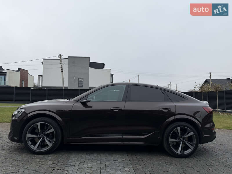 Позашляховик / Кросовер Audi e-tron S Sportback 2021 в Тернополі фото 14 Позашляховик / Кросовер Audi e-tron S Sportback 2021 в Тернополі