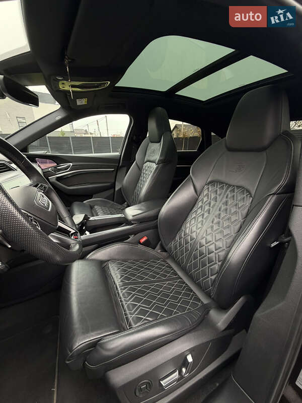 Позашляховик / Кросовер Audi e-tron S Sportback 2021 в Тернополі фото 24 Позашляховик / Кросовер Audi e-tron S Sportback 2021 в Тернополі