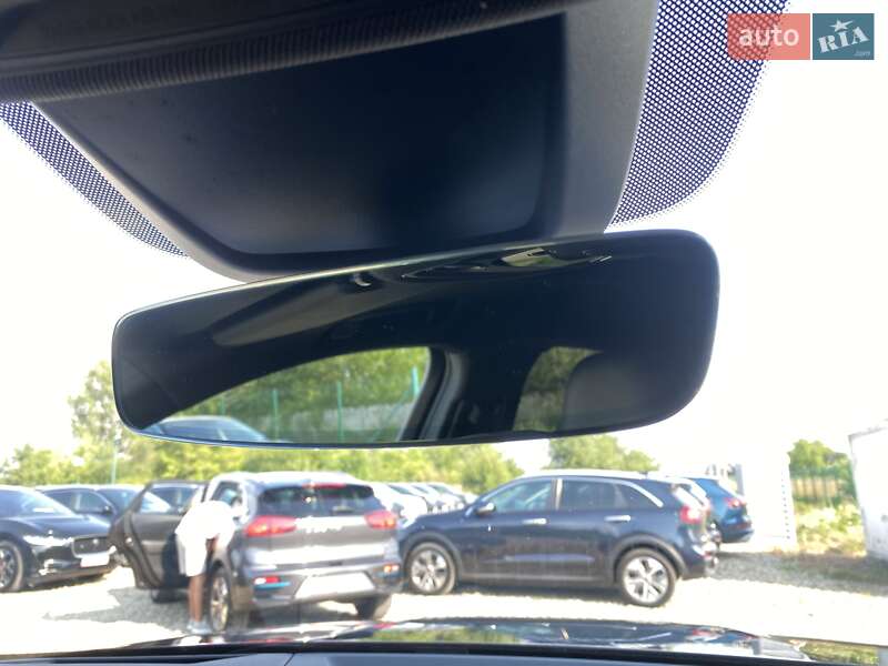 Внедорожник / Кроссовер Audi e-tron S Sportback 2023 в Львове