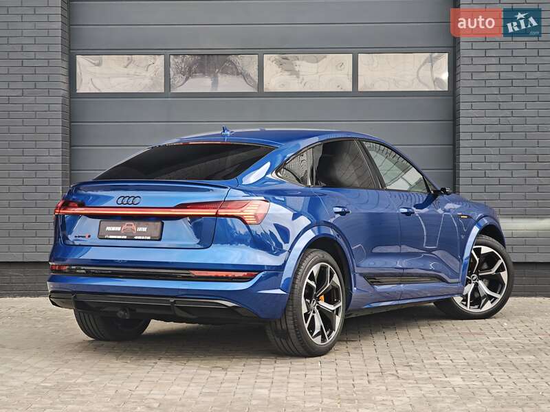 Позашляховик / Кросовер Audi e-tron S Sportback 2021 в Луцьку