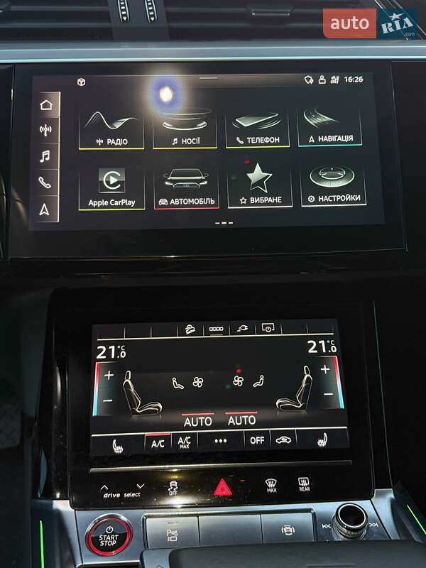 Позашляховик / Кросовер Audi e-tron S Sportback 2022 в Рівному