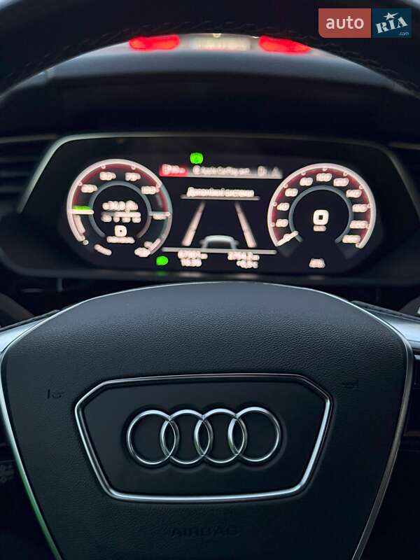 Позашляховик / Кросовер Audi e-tron S Sportback 2022 в Рівному