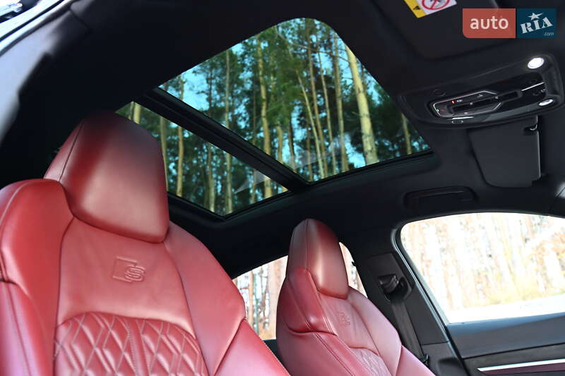 Позашляховик / Кросовер Audi e-tron S Sportback 2022 в Львові